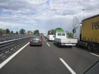 IMG_7809z_IMG_3351-in_coda_con_arcobaleno_sullo_sfondo.JPG