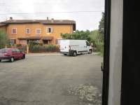 IMG_7817z_IMG_3463-furgone_in_arrivo_all-area_di_scarico.JPG