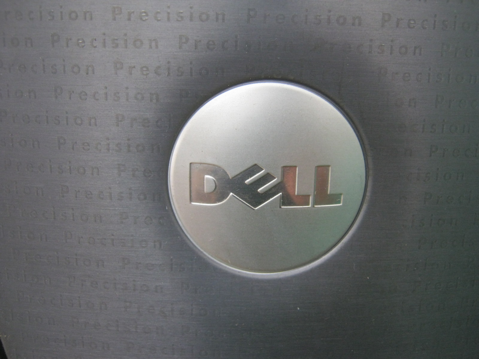 http://museodelcomputer.org/parts/d/dell/precision530/IMG_5630.JPG